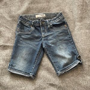 ✨3 for $12✨ YMI Bermuda Shorts with Embroidered and Rhinestone Pockets